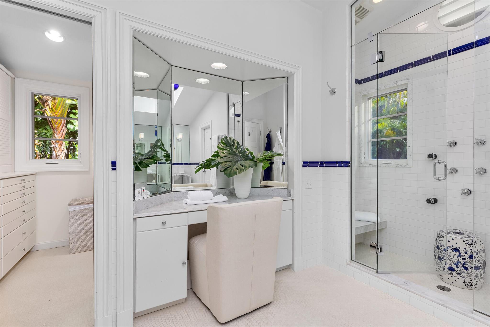 ROYAL PARK - Residential