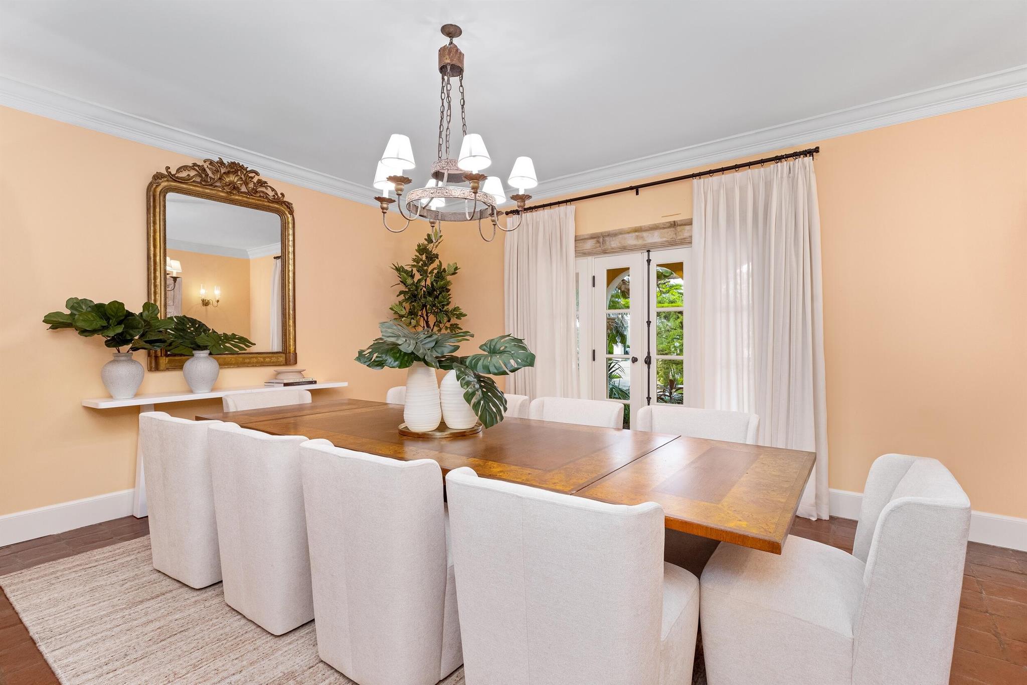 ROYAL PARK - Residential