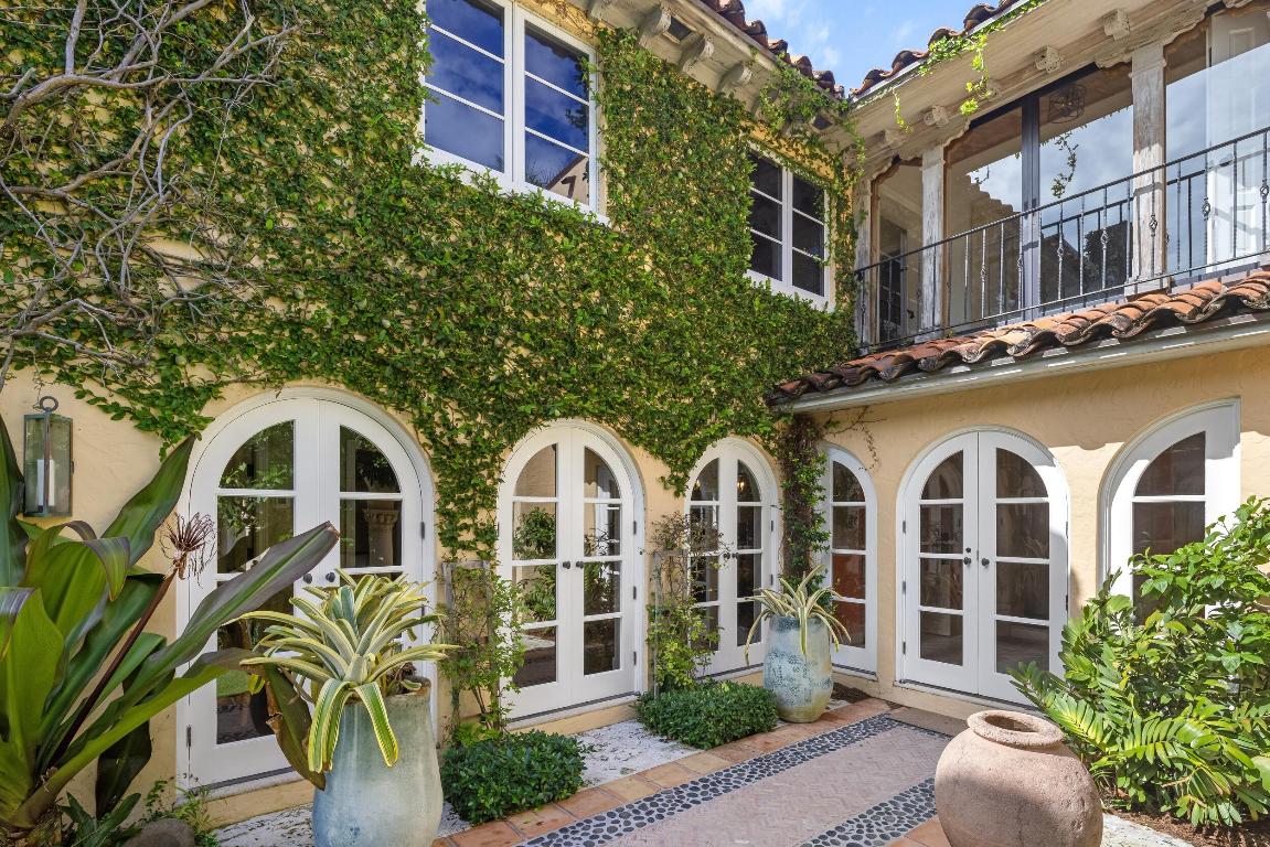 ROYAL PARK - Residential