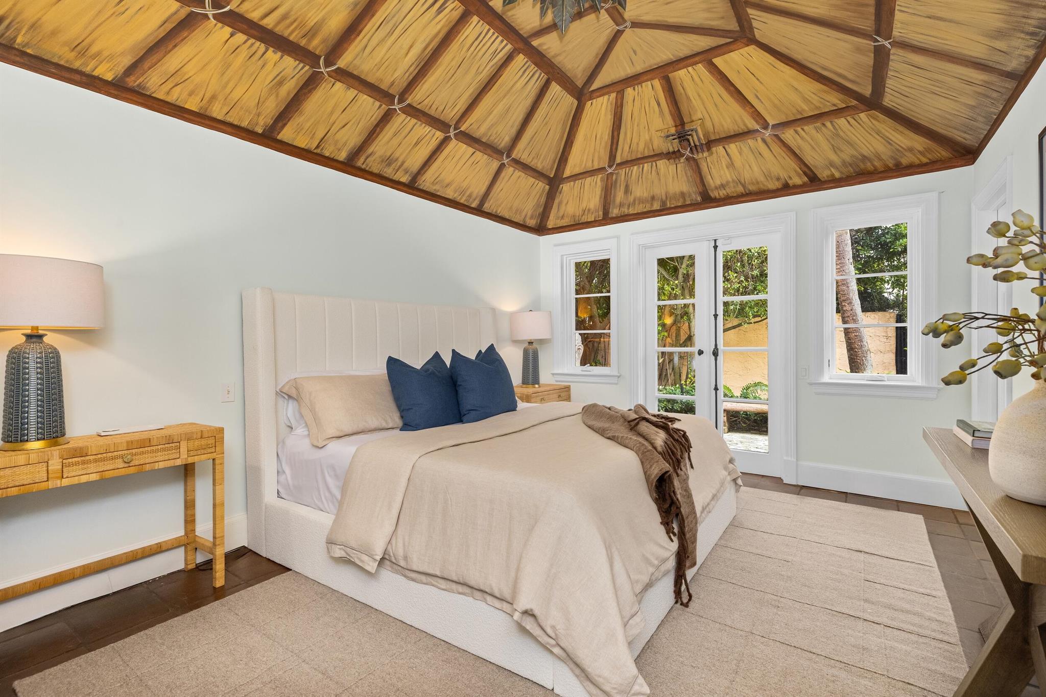 ROYAL PARK - Residential