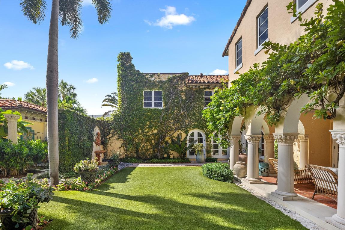 ROYAL PARK - Residential