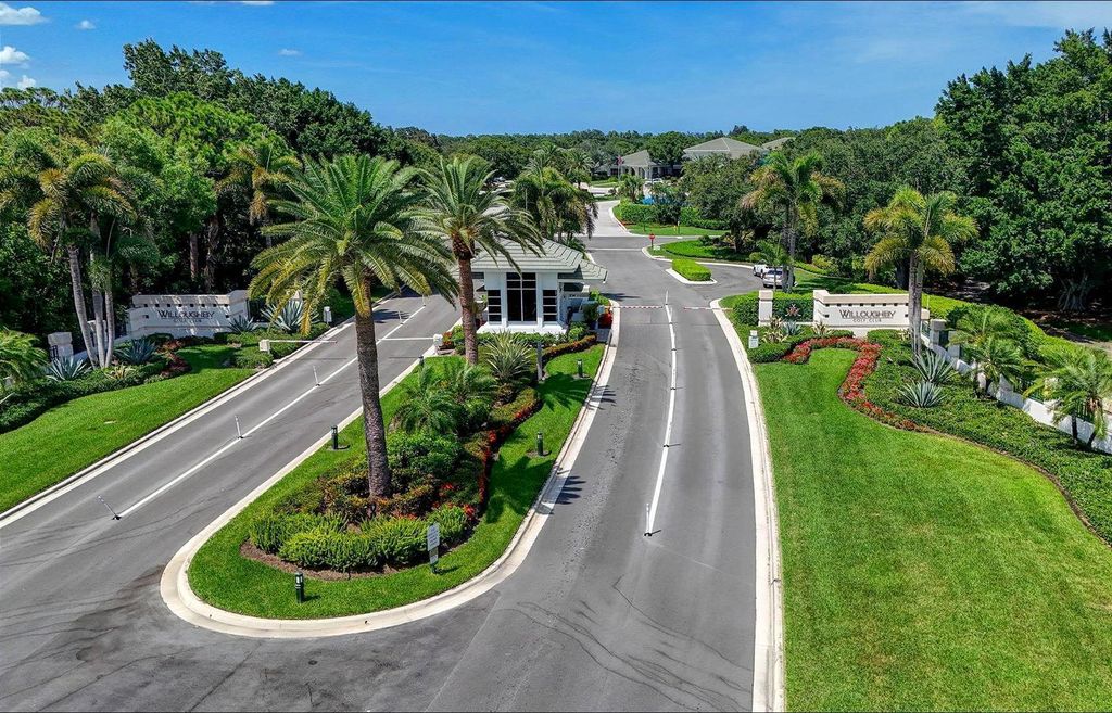 Photo of 1306 SE Brewster Place SE, Stuart, FL 34997 (MLS # B26043045)