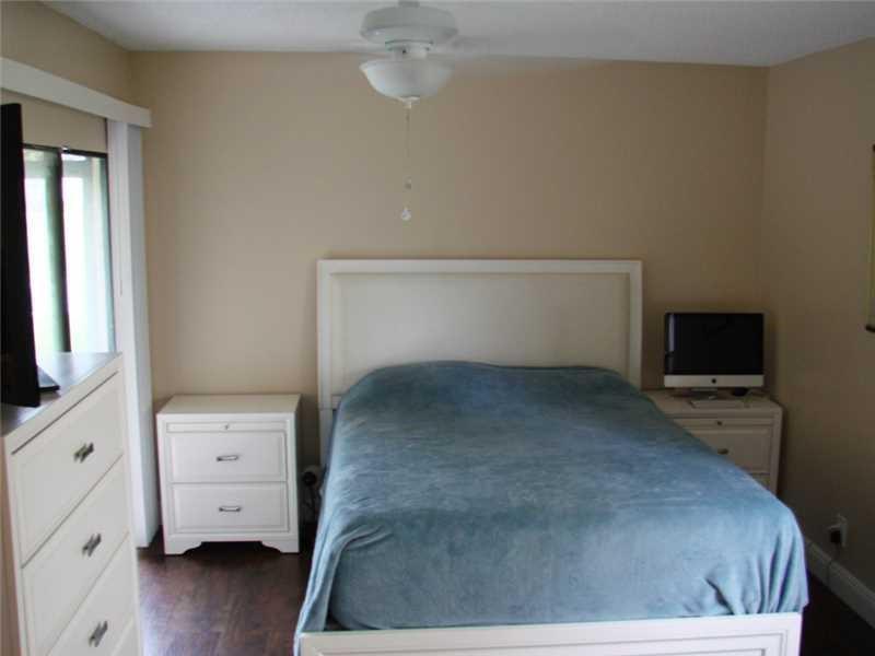 Lake Windwood Condo 01-14 - Residential Lease