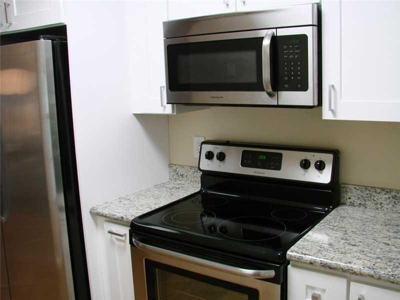 Lake Windwood Condo 01-14 - Residential Lease