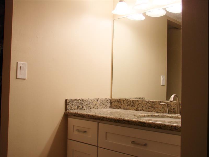 Lake Windwood Condo 01-14 - Residential Lease