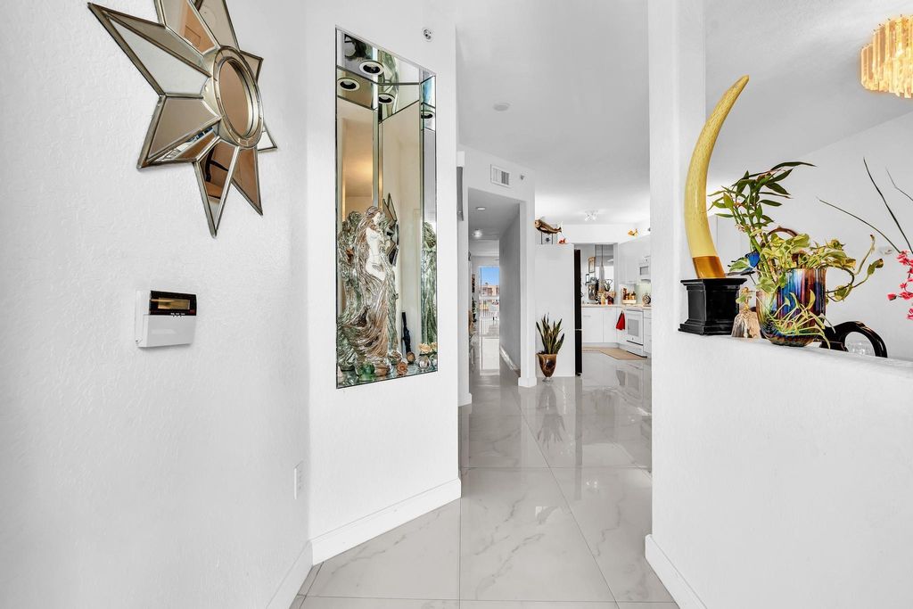 Photo of 7727 Southampton Terrace #314, Tamarac, FL 33321 (MLS # F10505366)