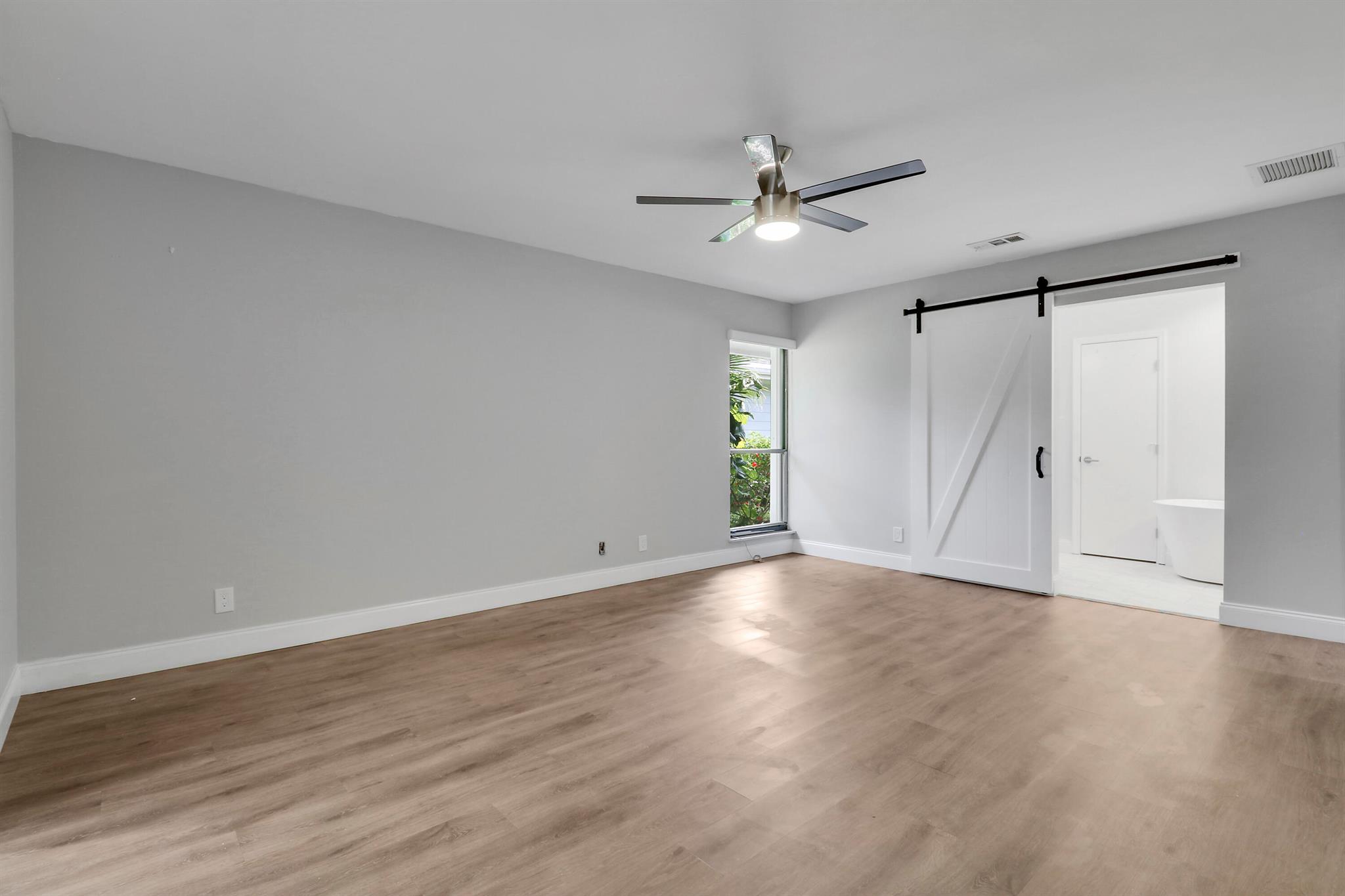 EASTPOINTE COUNTRY CLUB 2 - Residential