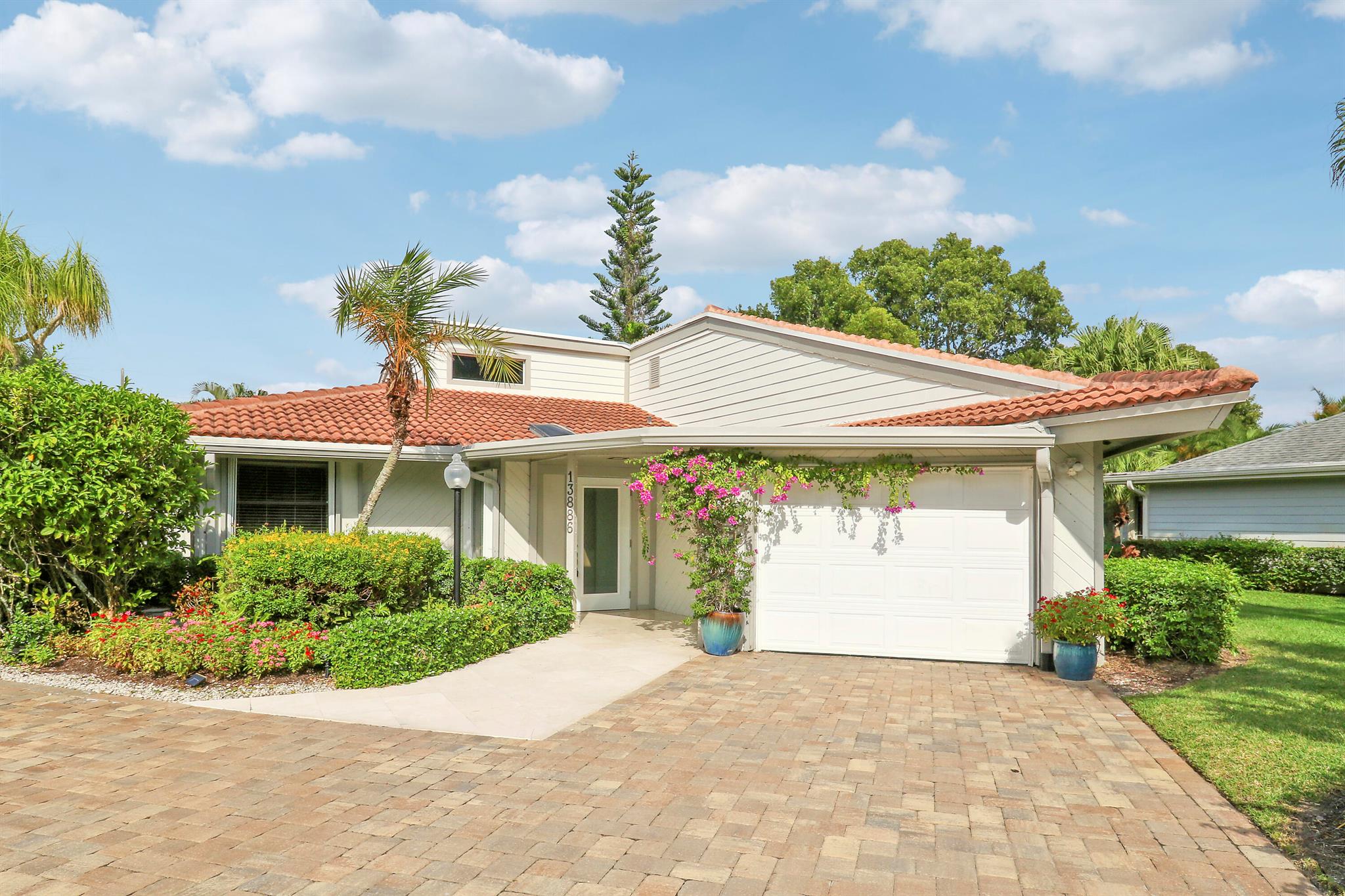 EASTPOINTE COUNTRY CLUB 2 - Residential