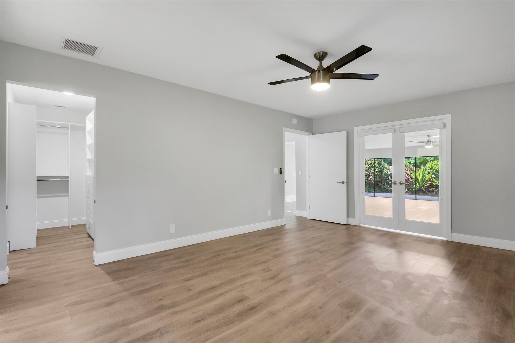 EASTPOINTE COUNTRY CLUB 2 - Residential