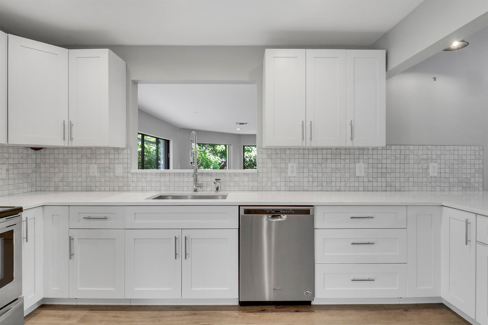 EASTPOINTE COUNTRY CLUB 2 - Residential