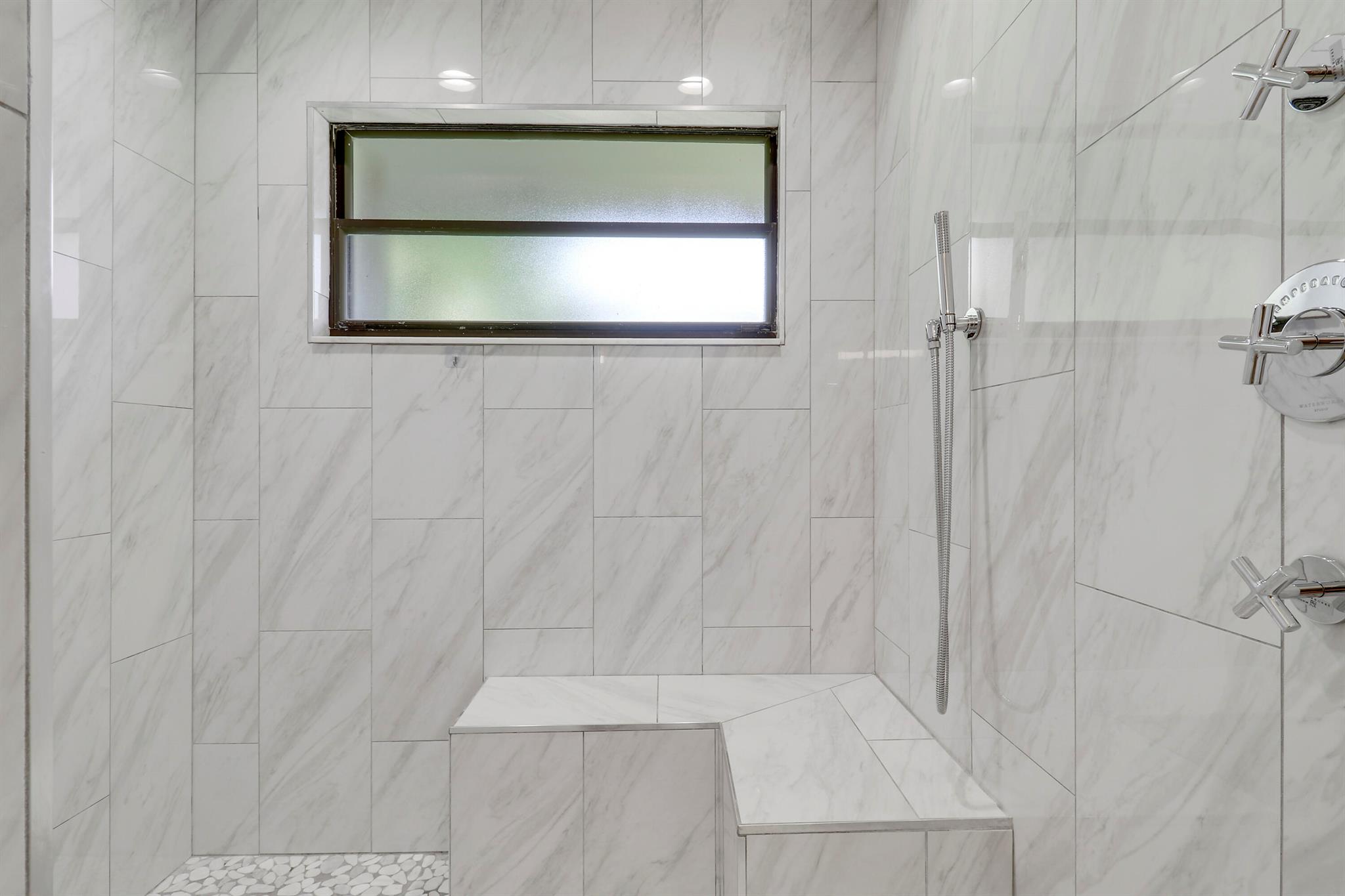 EASTPOINTE COUNTRY CLUB 2 - Residential