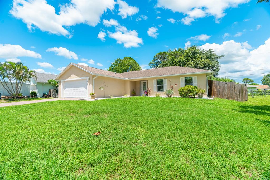 Photo of 2841 SW Vittorio Street, Port Saint Lucie, FL 34953 (MLS # R11001831)