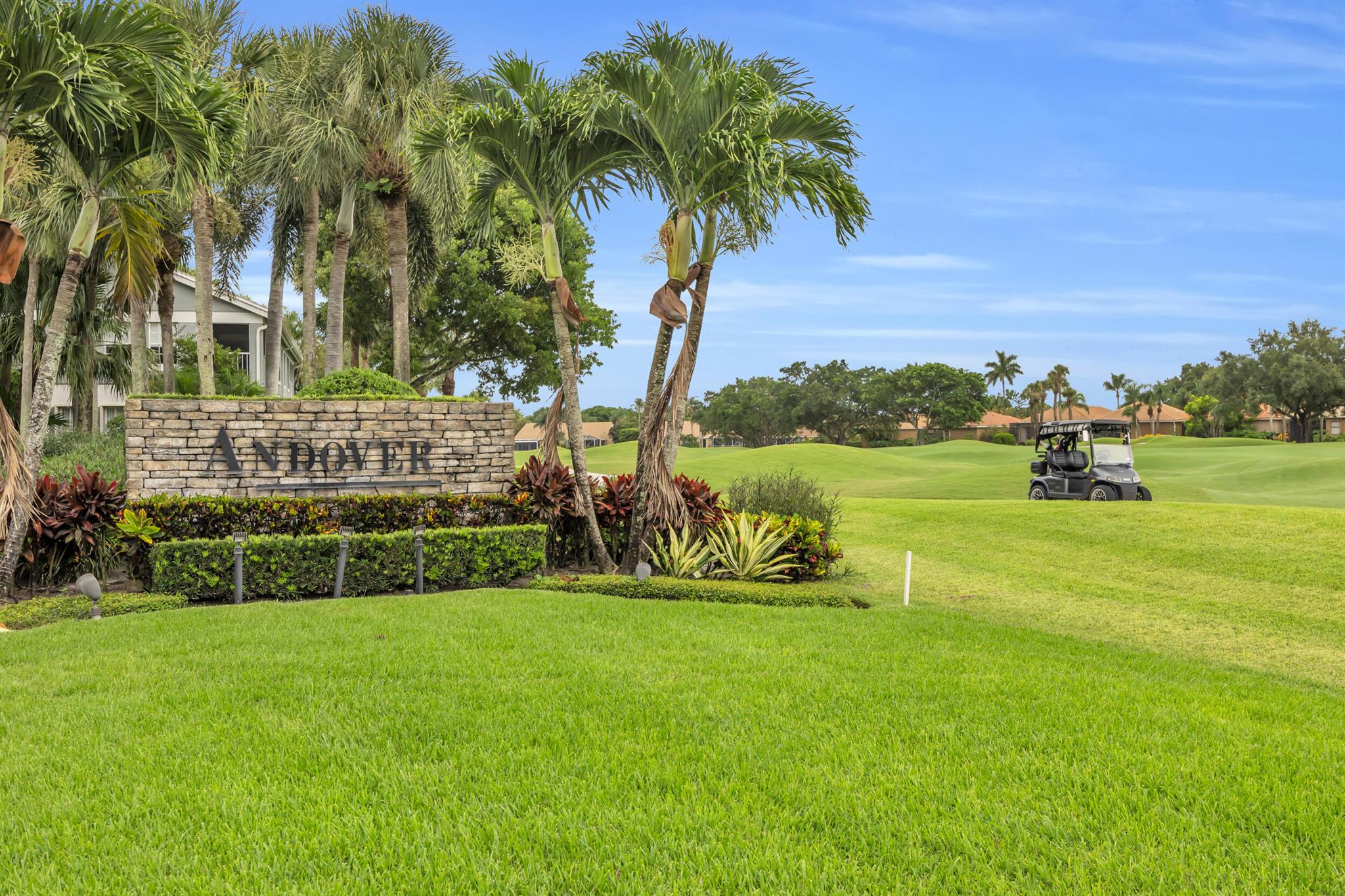 10172 Andover Coach Circle G2, Lake Worth, FL, 33449/$199,900 1 10172 Andover Coach Circle G2