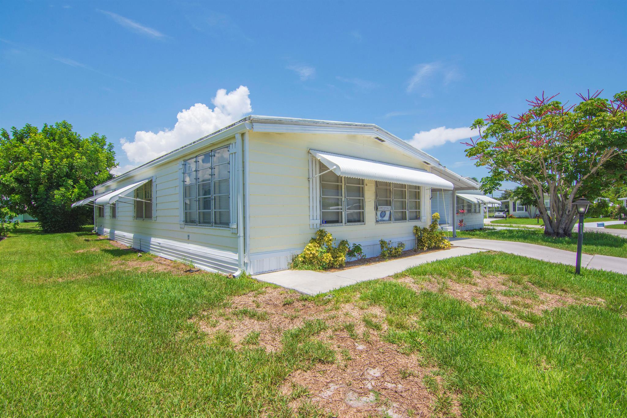 Pinelake Village - Residential