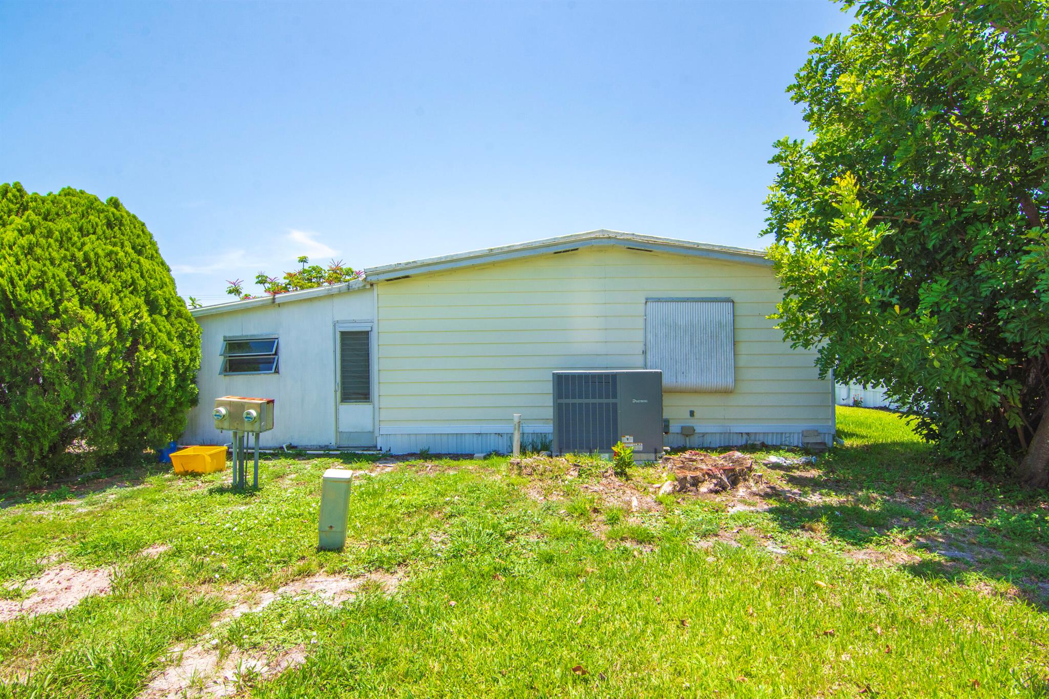 Pinelake Village - Residential