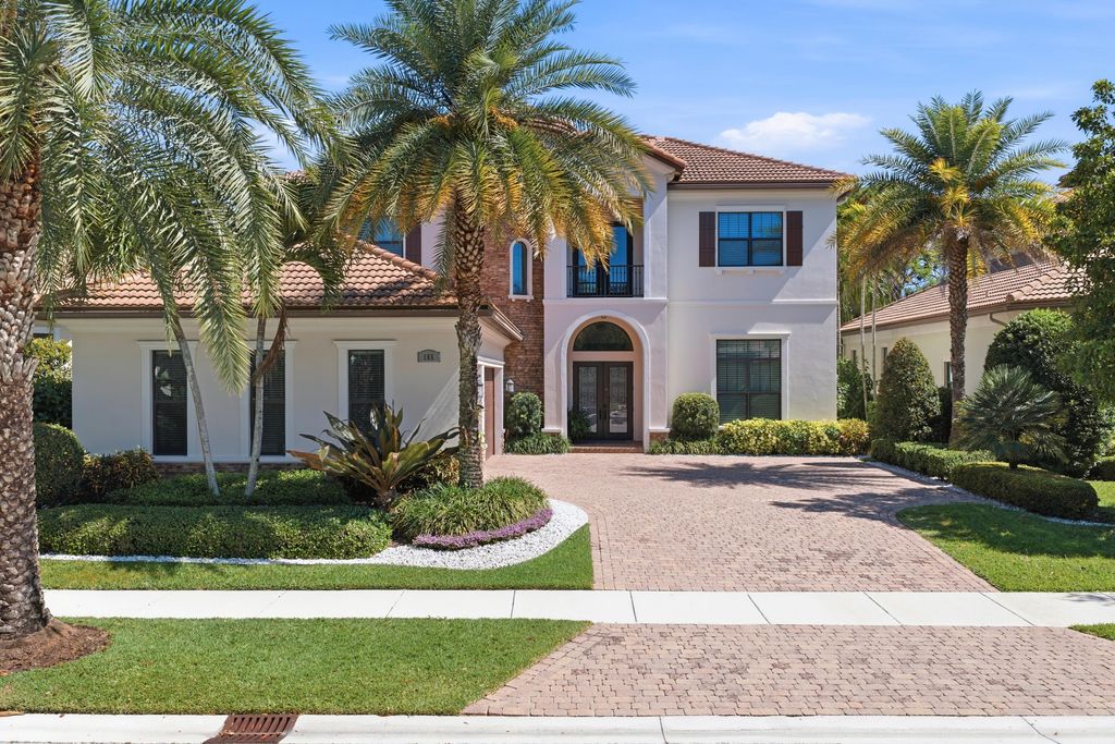 Photo of 165 Gardenia Isle Drive, Palm Beach Gardens, FL 33418 (MLS # B26026476)