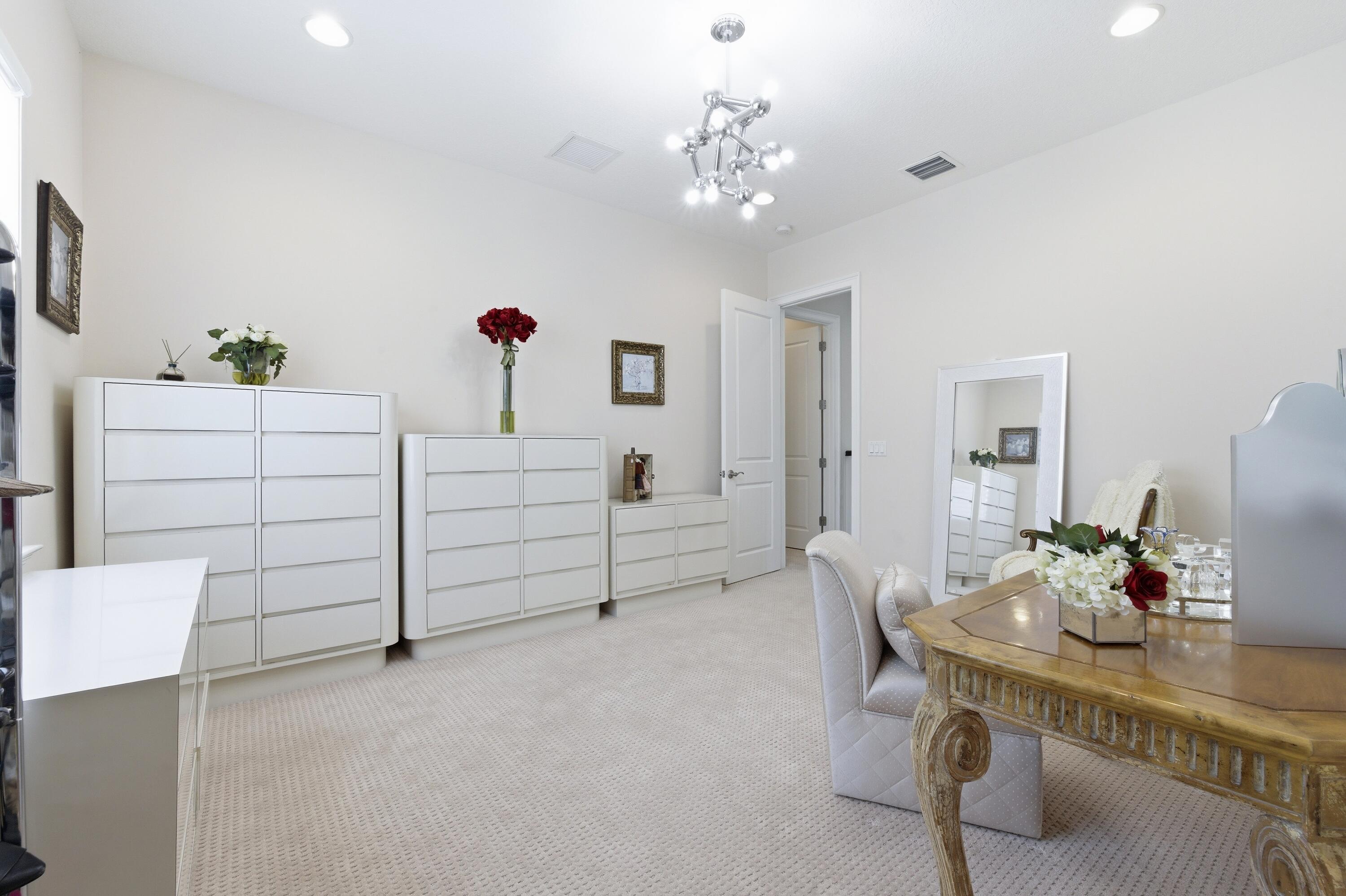 GARDENIA ISLES - Residential