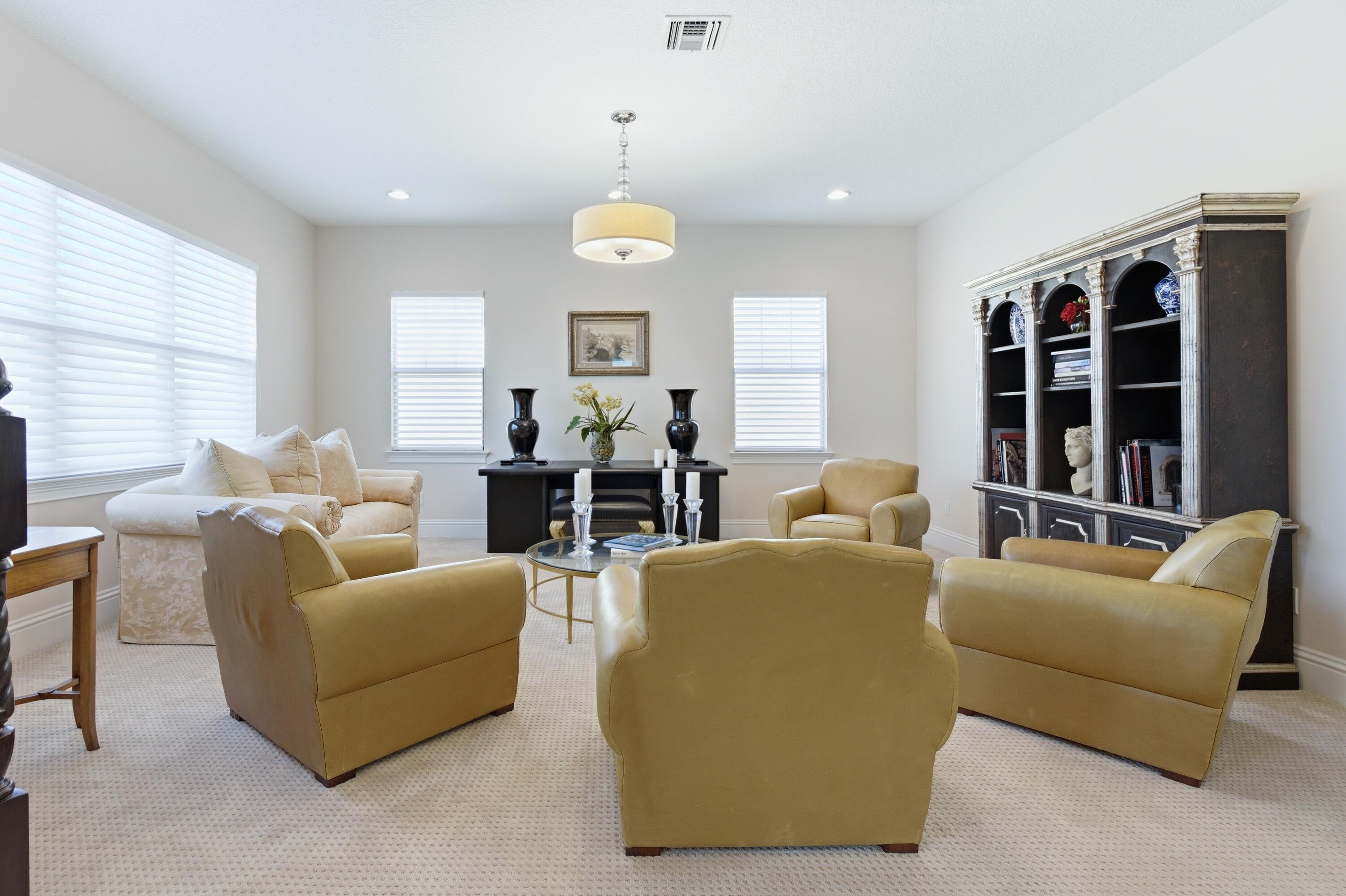 GARDENIA ISLES - Residential