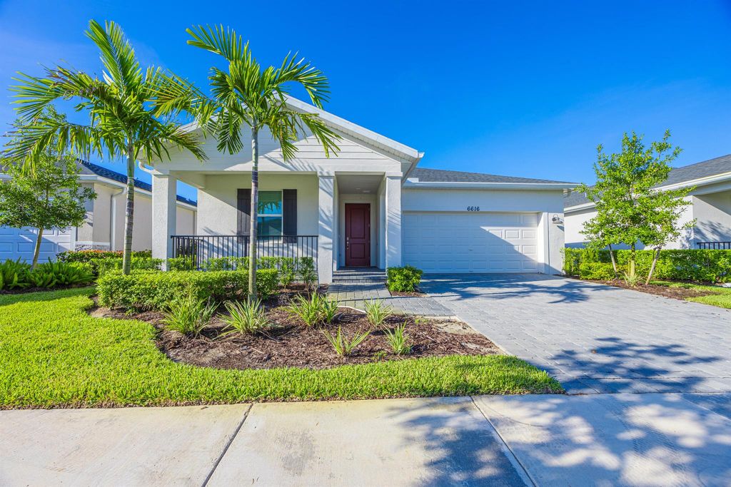 Photo of 6616 Cloverdale Avenue, Port Saint Lucie, FL 34987 (MLS # R11128068)