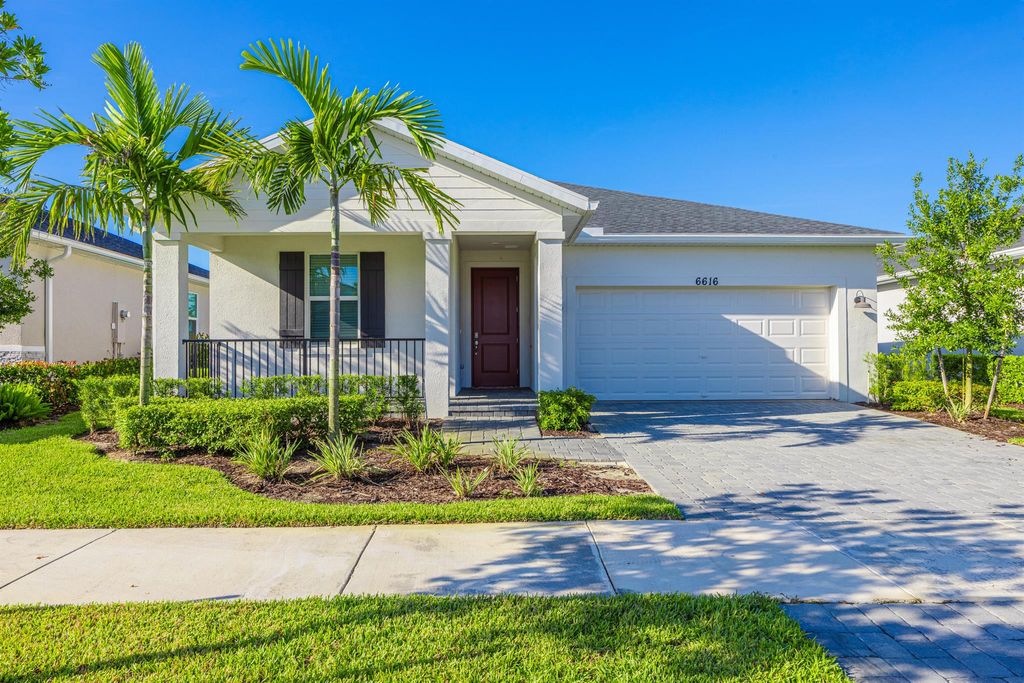 Photo of 6616 Cloverdale Avenue, Port Saint Lucie, FL 34987 (MLS # R11128068)