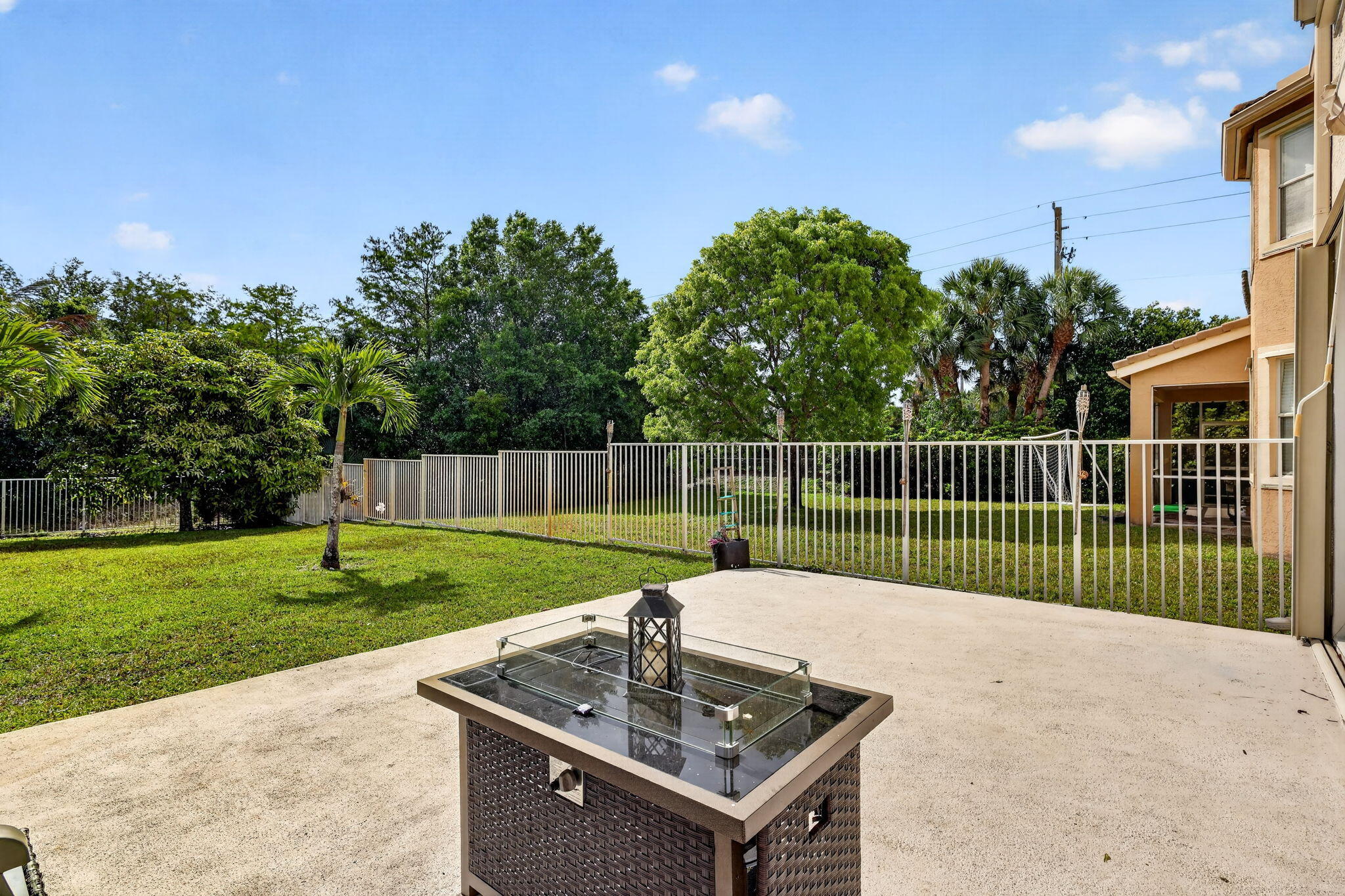 MADISON GREEN 1 PAR B - Residential