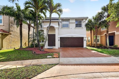 1572 Briar Oak Drive Royal Palm Beach FL 33411