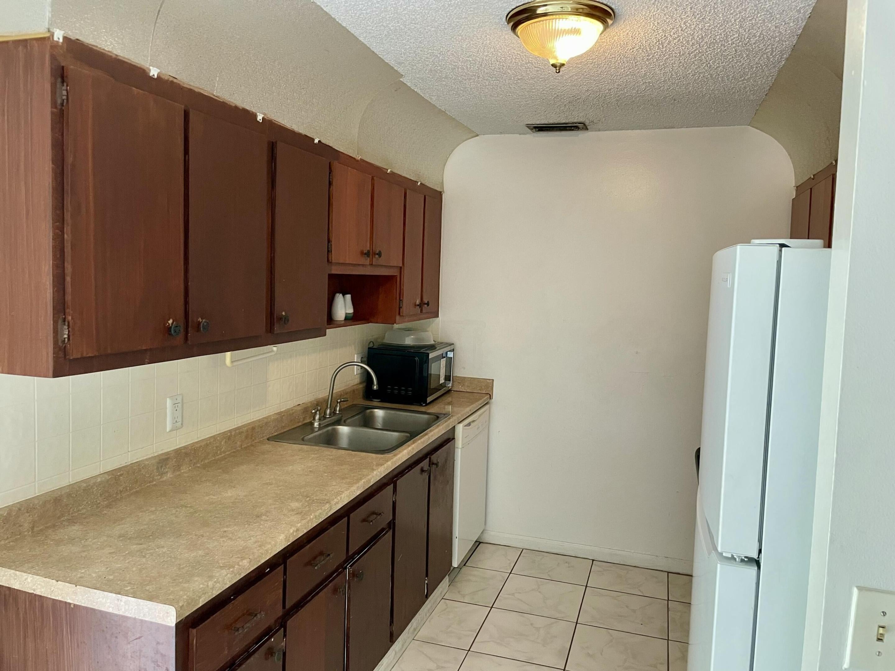3293 Kirk Road APT. 7