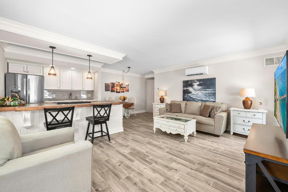 VILLAS ON THE OCEAN - Residential Lease