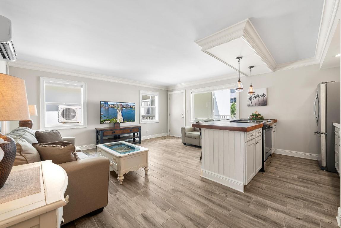 VILLAS ON THE OCEAN - Residential Lease