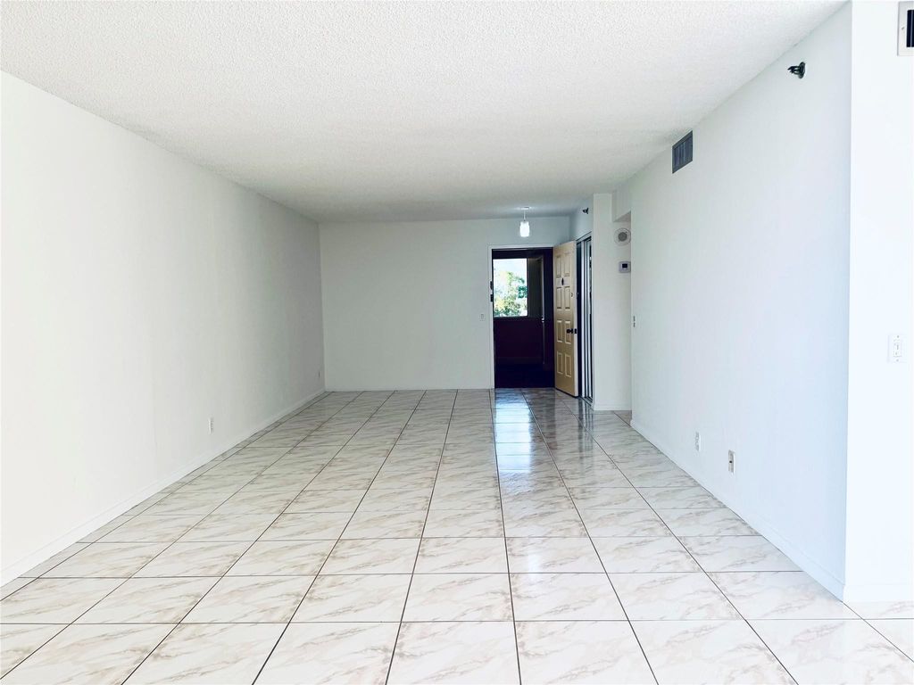 Photo of 105 Lake Emerald Drive #610, Oakland Park, FL 33309 (MLS # F10544223)