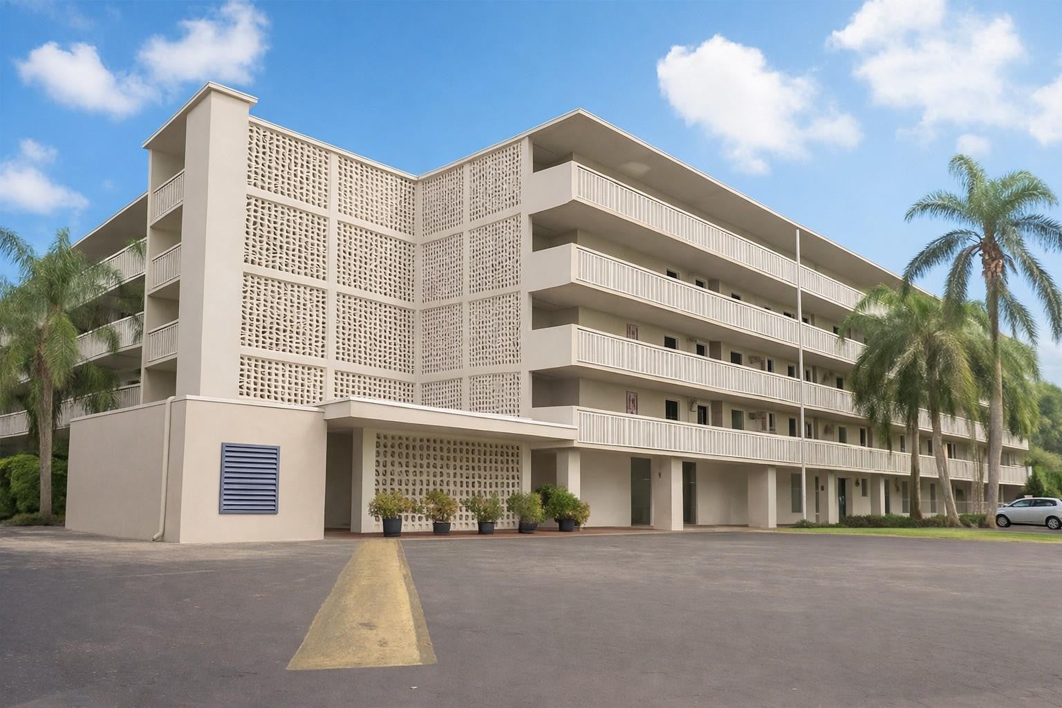 4650 Washington Street 210, Hollywood FL 33021