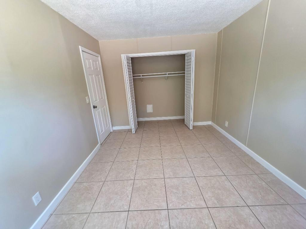 ENCLAVE AT CROWN PARK CONDO - Residential Lease