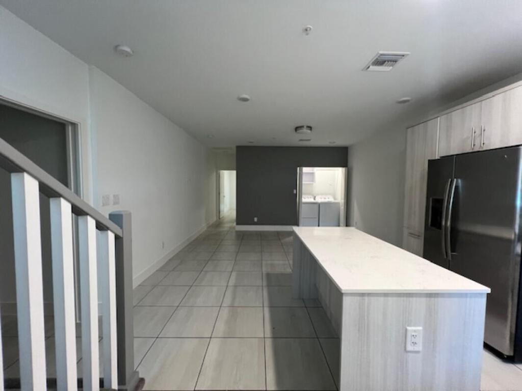 3884 Melaleuca Lane 308