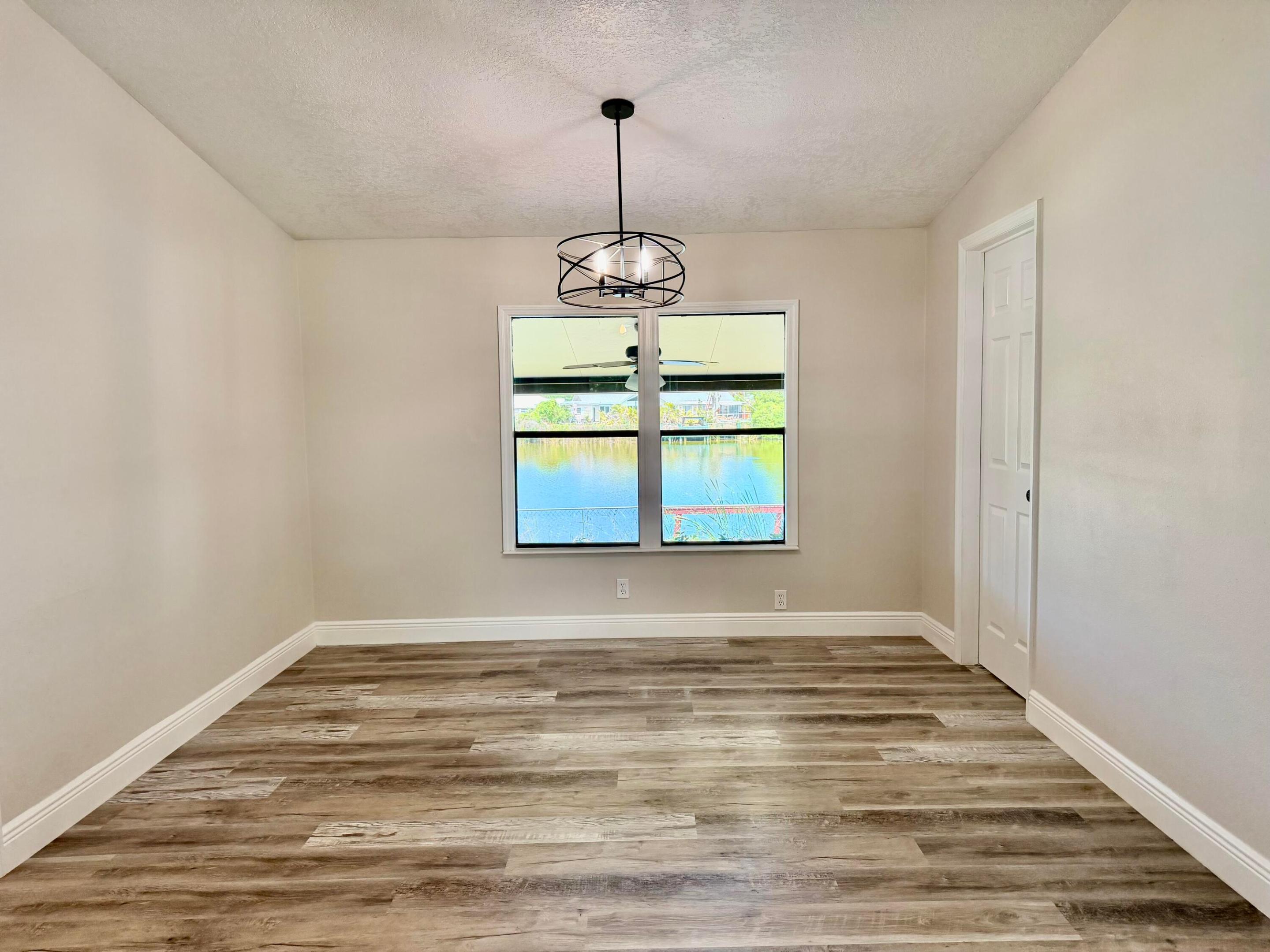 TAYLOR CREEK - Residential