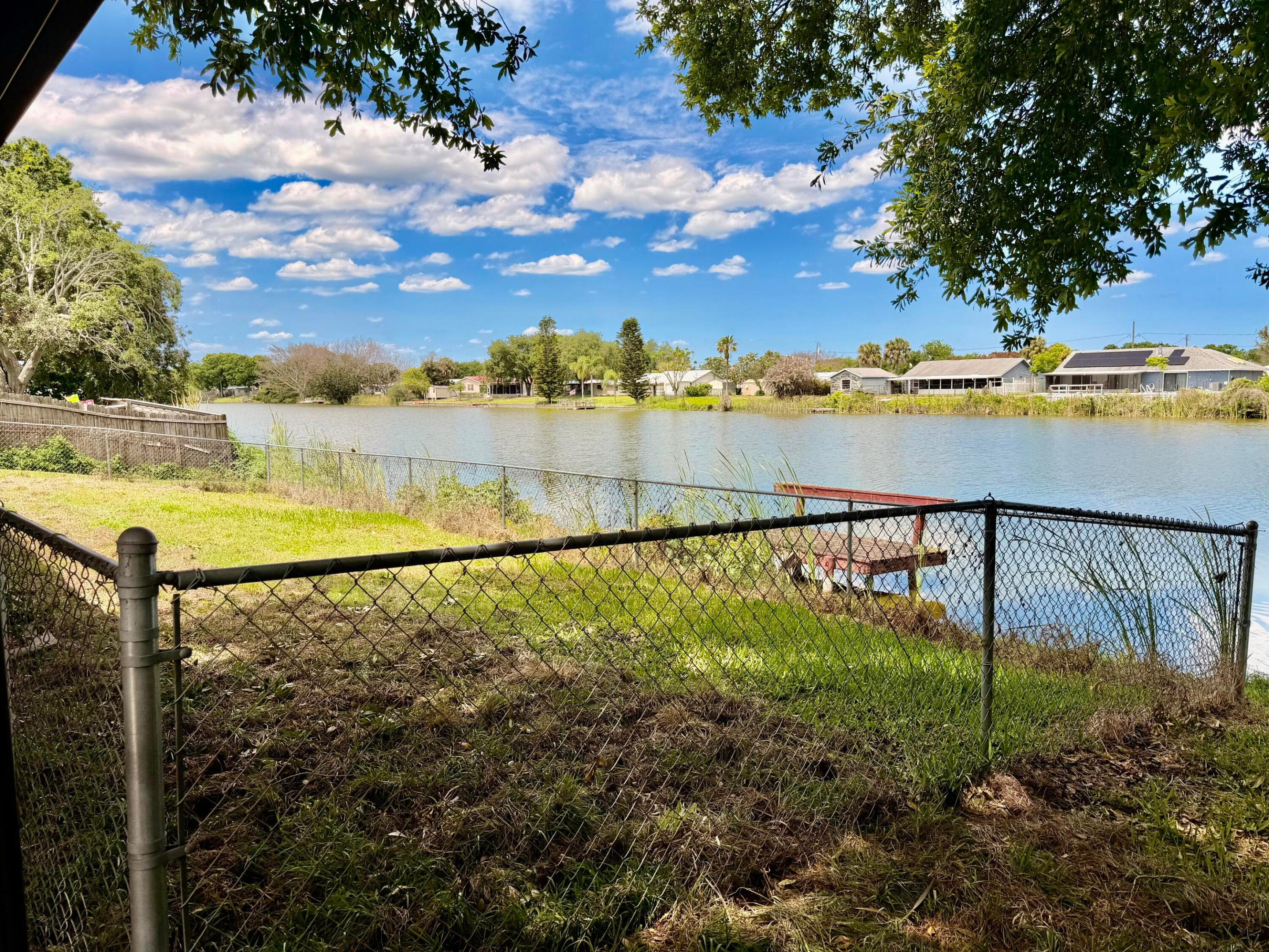 TAYLOR CREEK - Residential