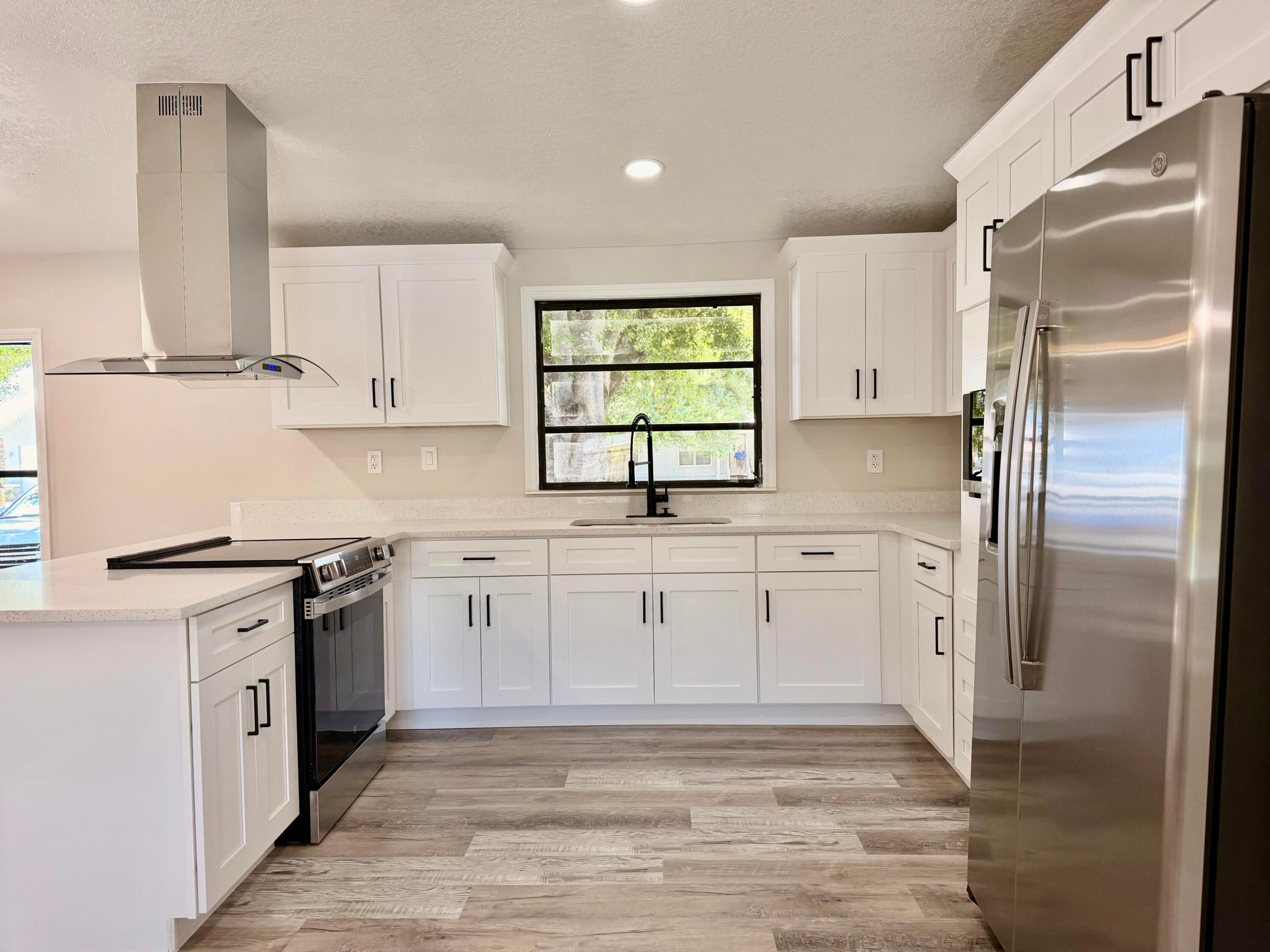 TAYLOR CREEK - Residential