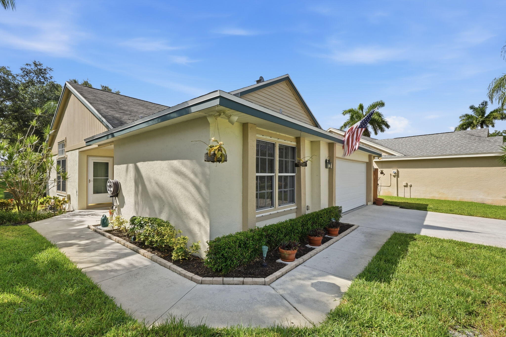 19 MISTY MEADOW Drive