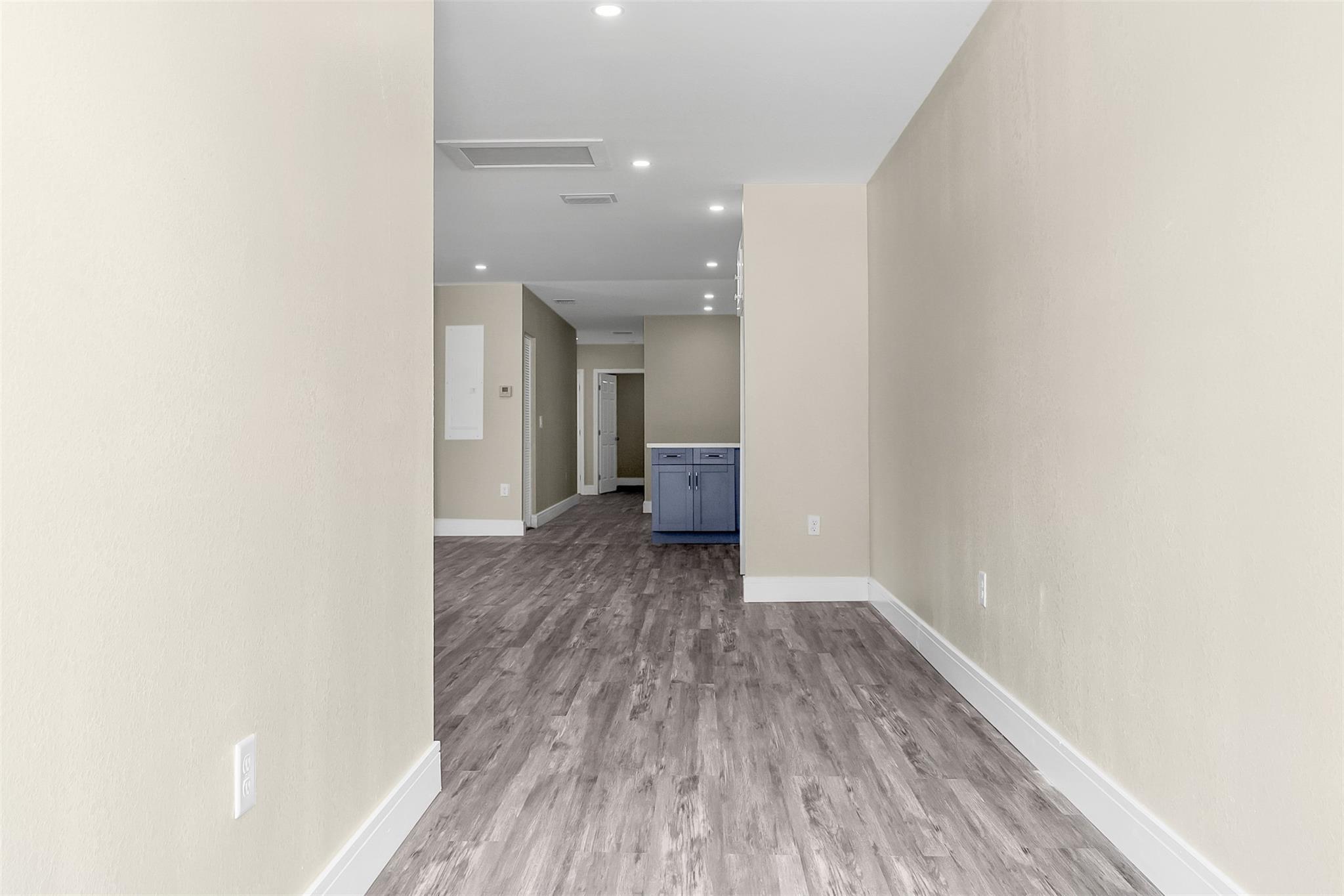 2451A NW 21st ST