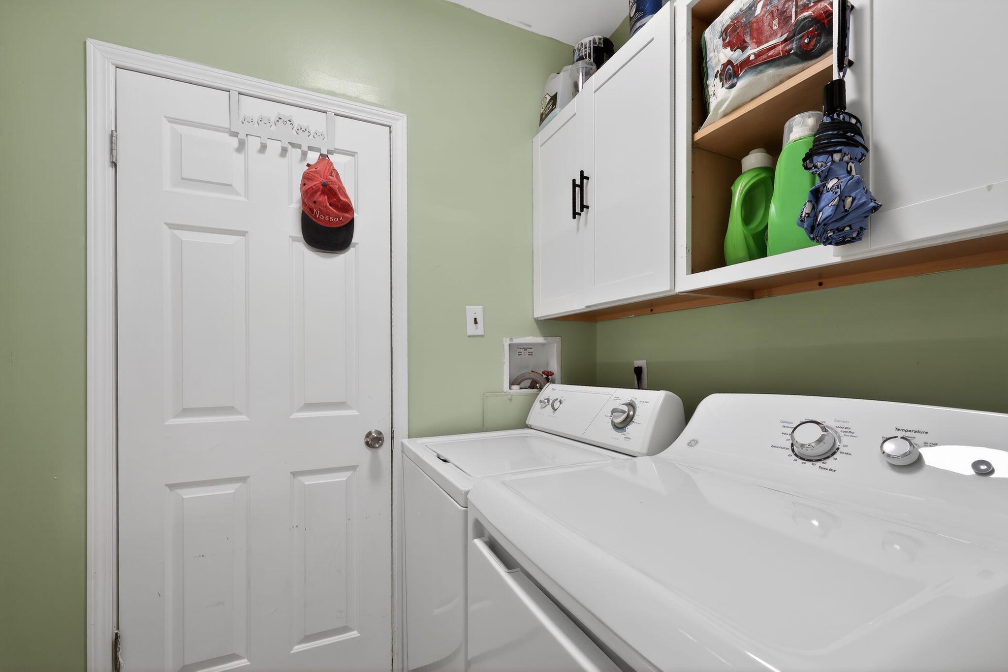 SANDALFOOT COVE SEC 1 - Residential