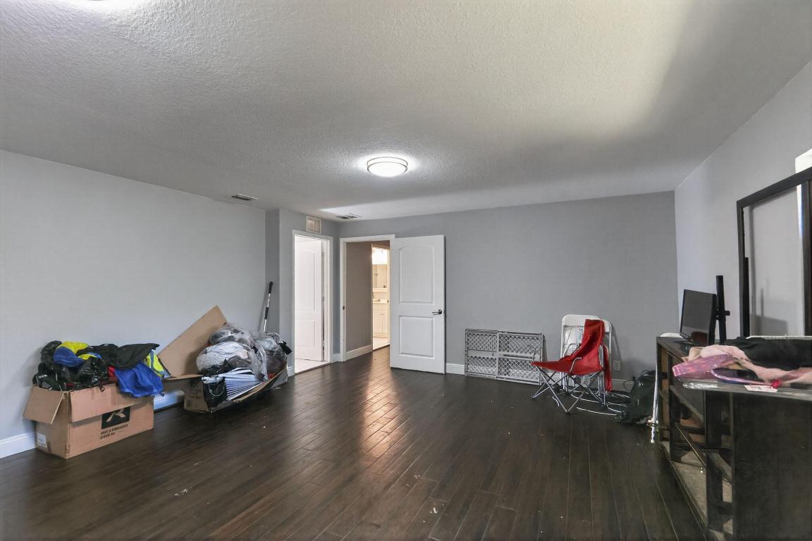 Acreage In Loxahatchee - Residential