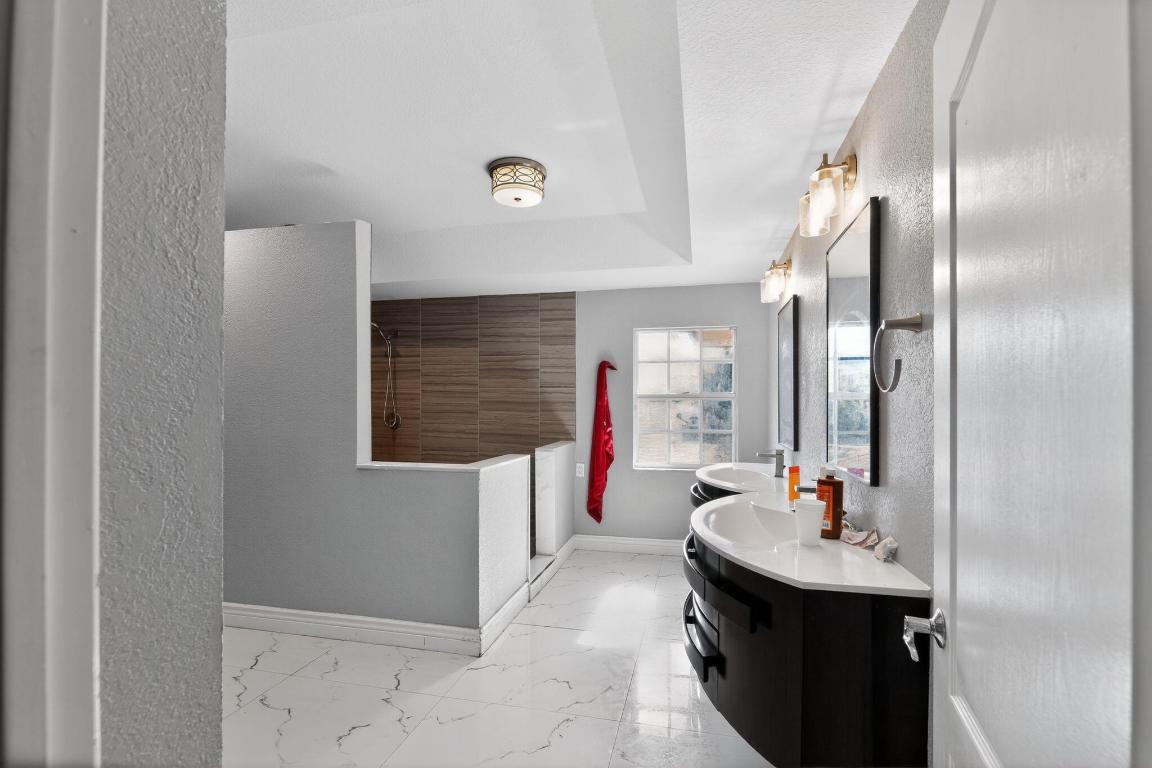 Acreage In Loxahatchee - Residential