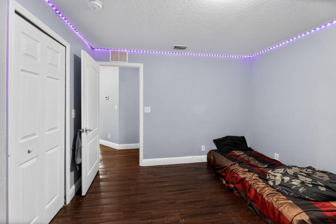 Acreage In Loxahatchee - Residential