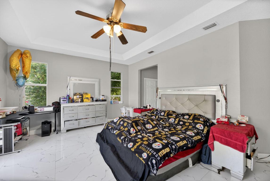 Acreage In Loxahatchee - Residential