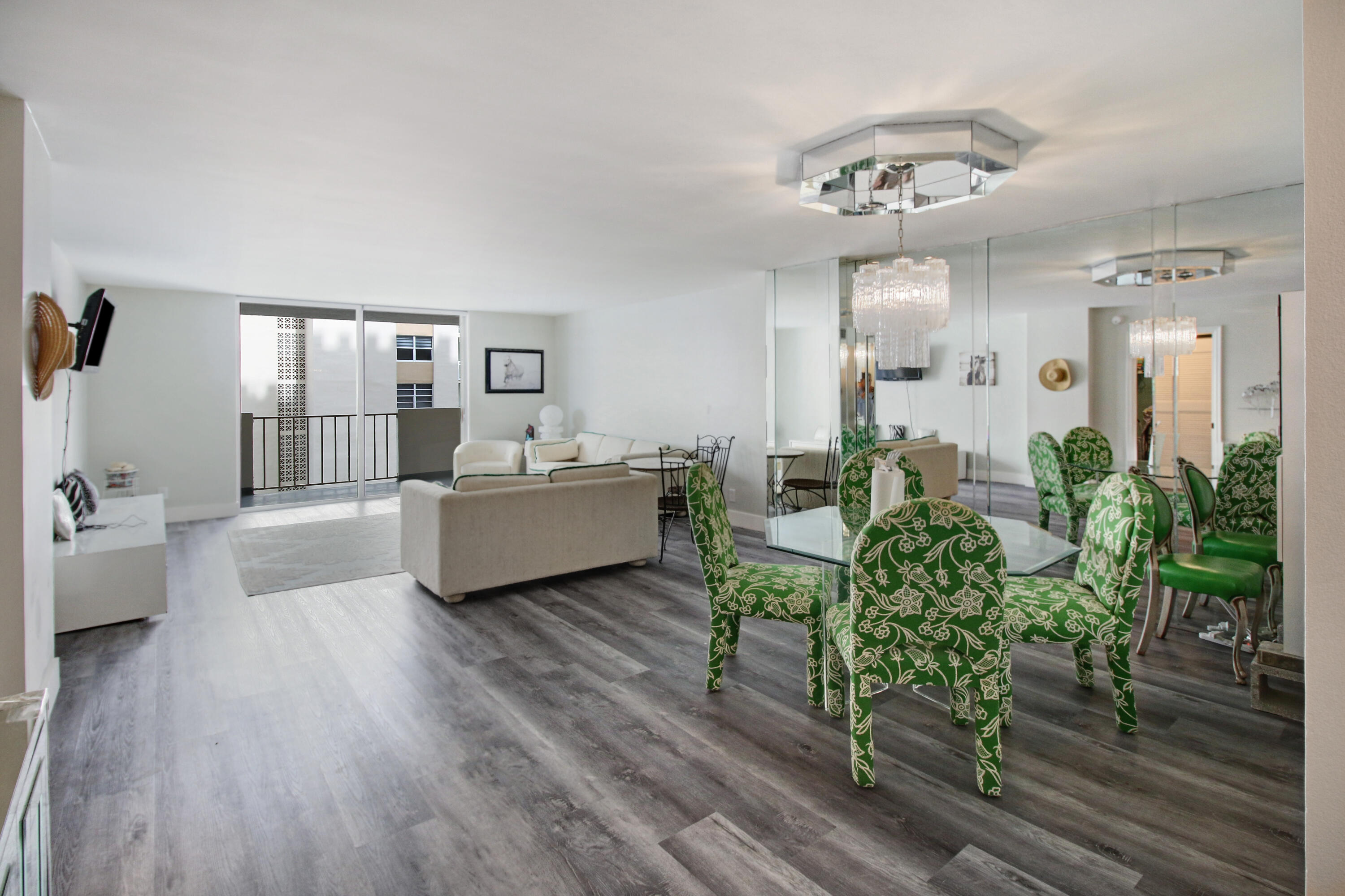 PRINCE GEORGE ARMS CONDO - Residential