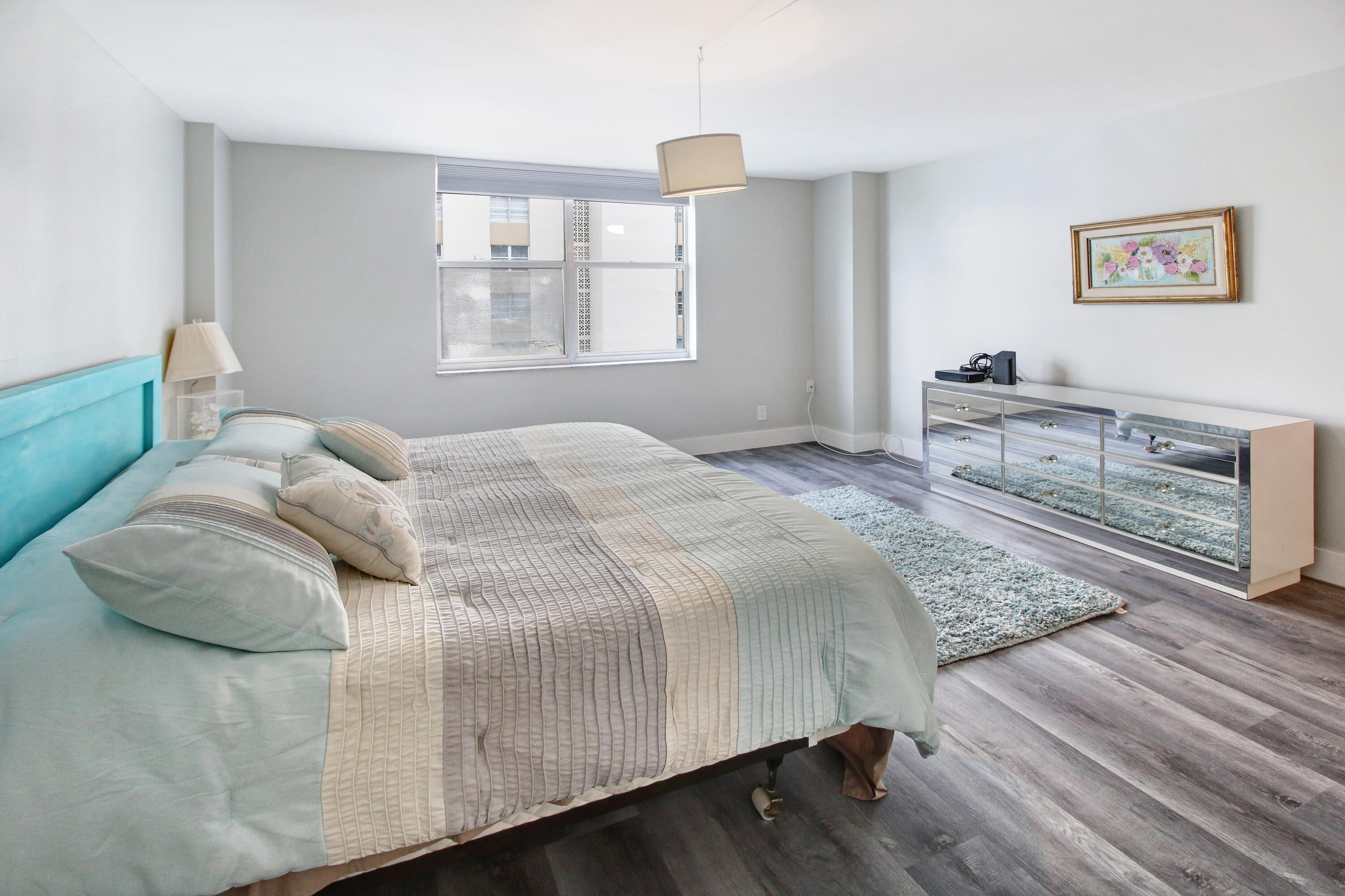 PRINCE GEORGE ARMS CONDO - Residential