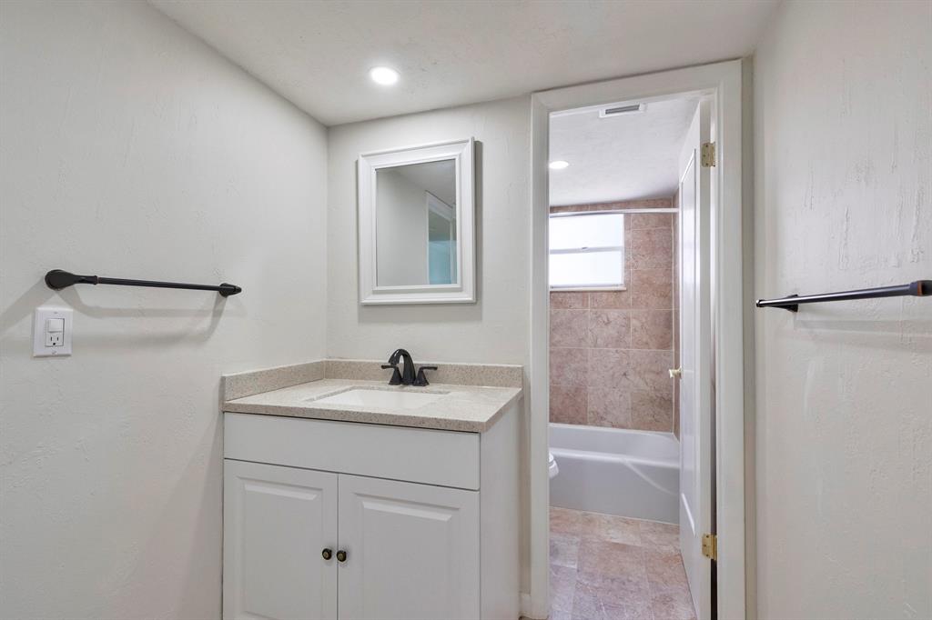 HOLIDAY SPRINGS VILLAGE - Residential