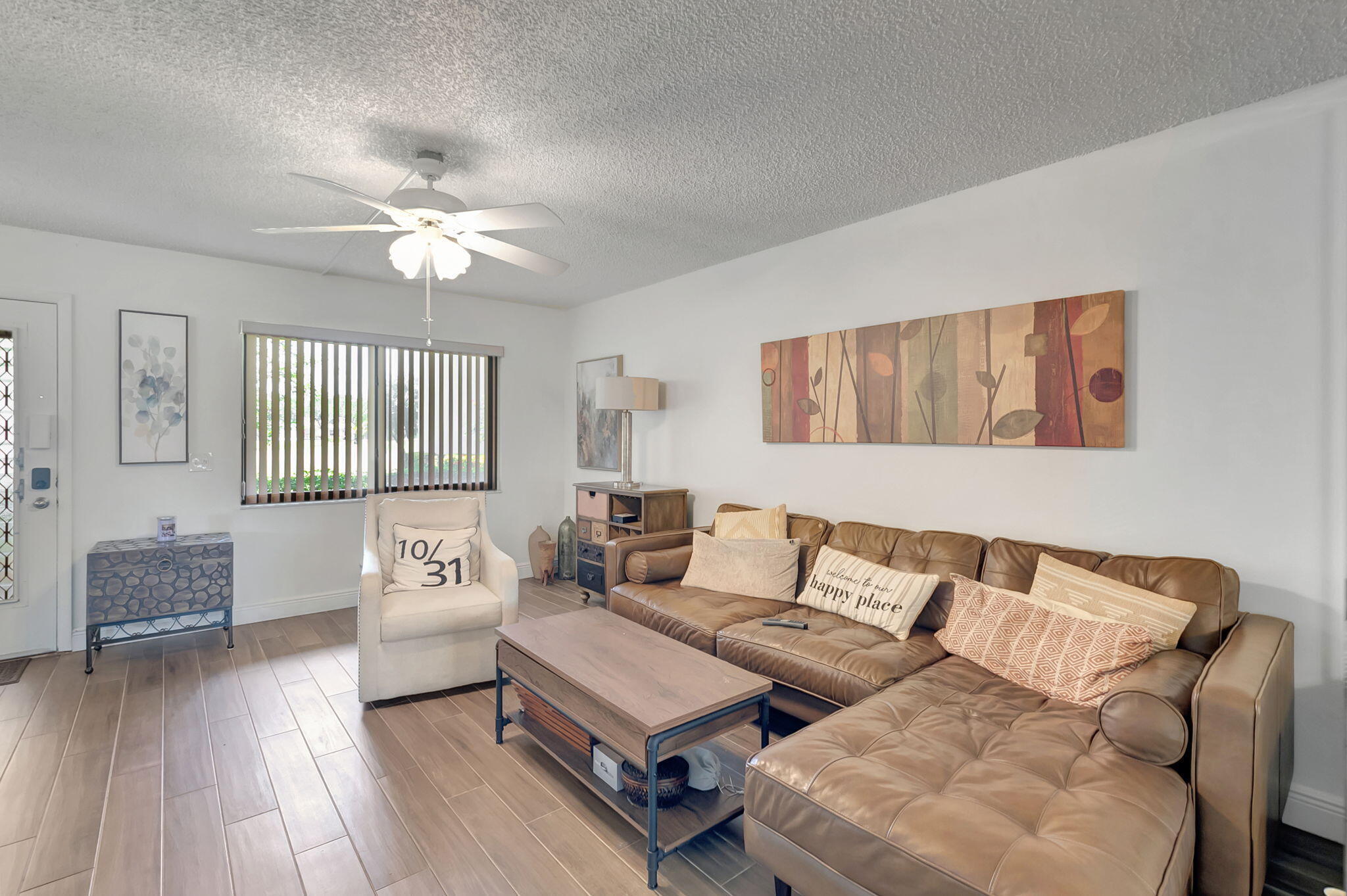 KINGS POINT CAPRI CONDOS - Residential