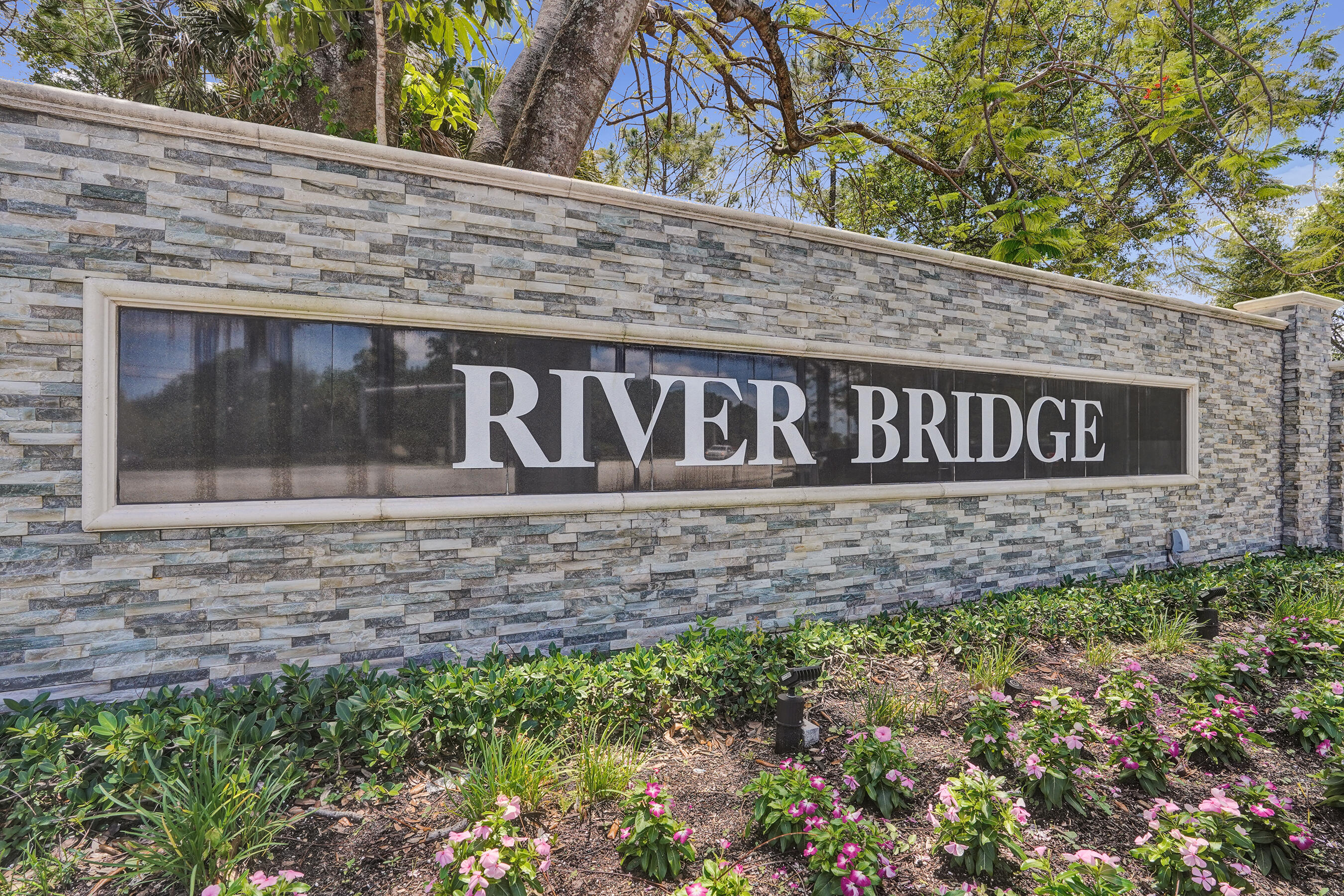 LANDINGS AT RIVER BRIDGE - Residential