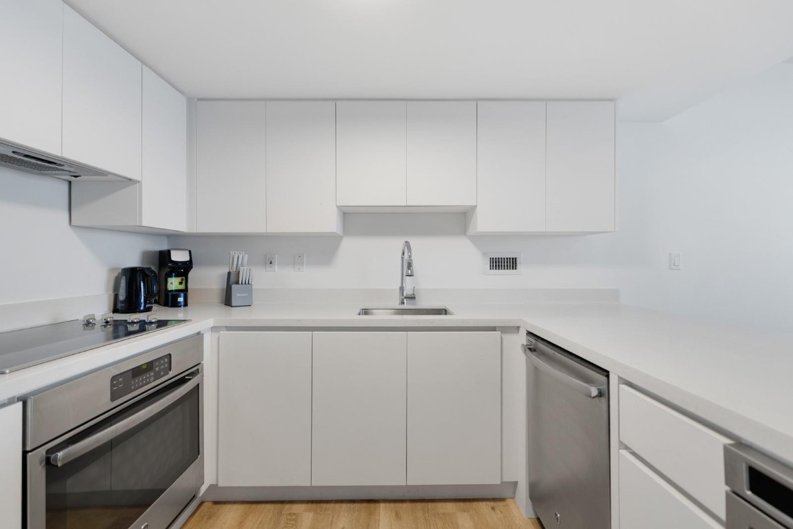 Roney Palace - Residential