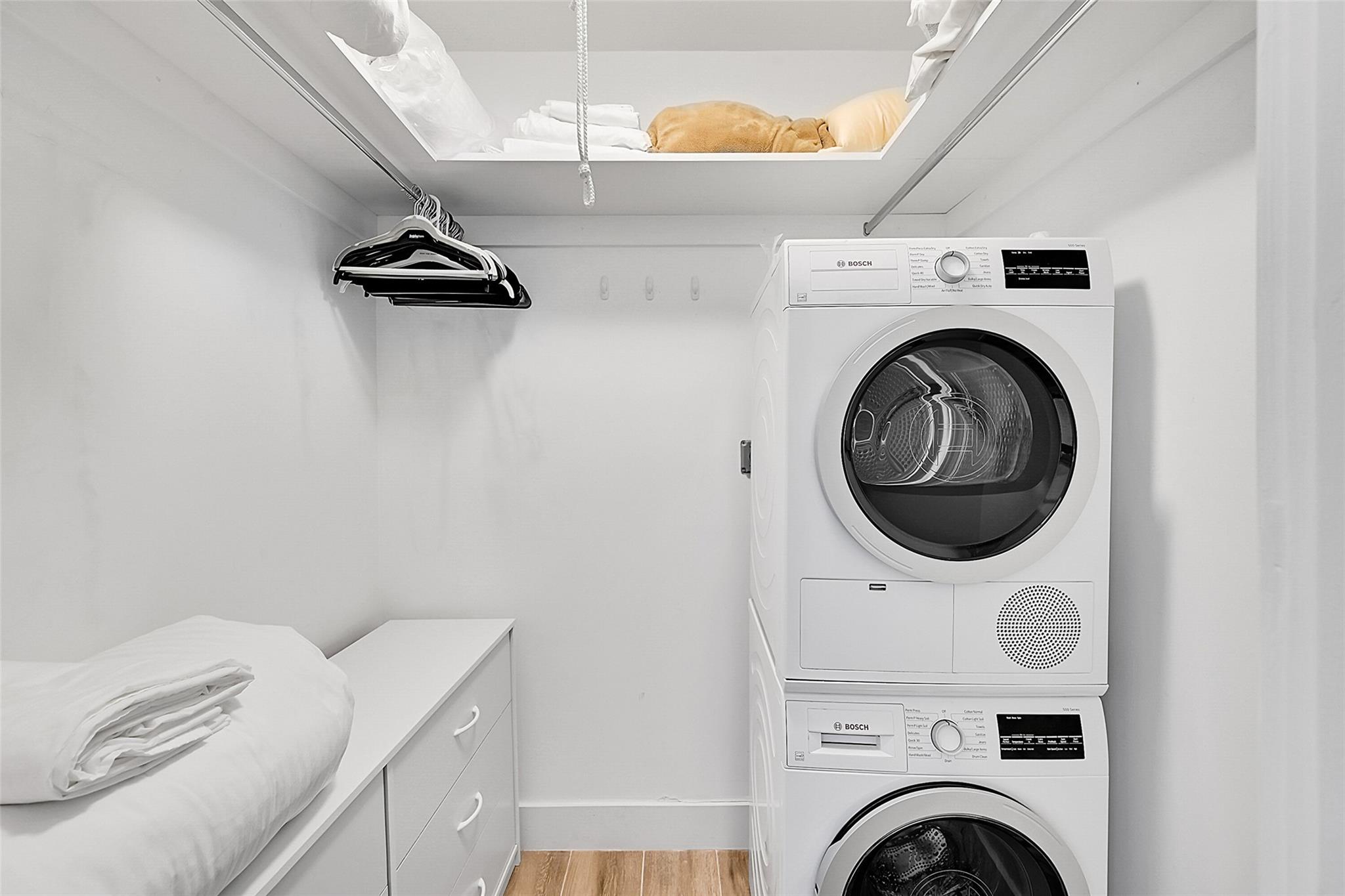 Roney Palace - Residential